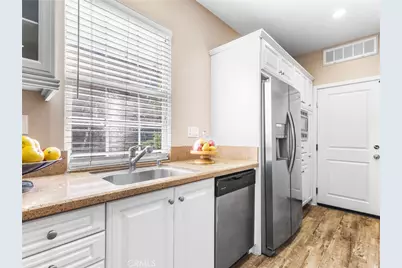 60 Pathway, Irvine, CA 92618 - Photo 8