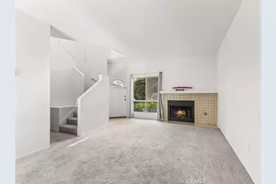 194 Greenmoor, Irvine, CA 92614 - Photo 2