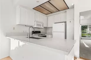 194 Greenmoor, Irvine, CA 92614 - Photo 12