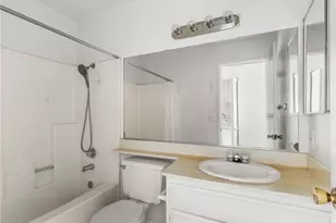 194 Greenmoor, Irvine, CA 92614 - Photo 28