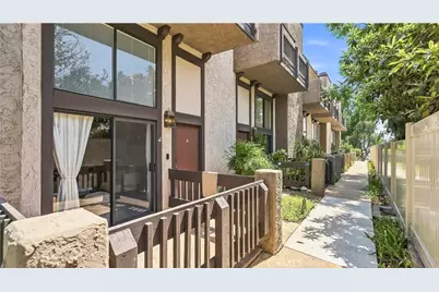 1919 Huntington Drive #B, Duarte, CA 91010 - Photo 2