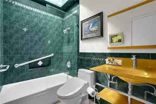 1020 De La Fuente St, Monterey Park, CA 91754 - Photo 34