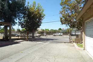 12828 Ramona Blvd, Baldwin Park, CA 91706 - Photo 14
