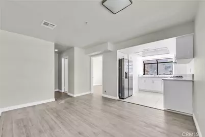 105 S Marguerita Avenue #F, Alhambra, CA 91801 - Photo 4