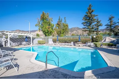 1756 Shady Oaks Court, Azusa, CA 91702 - Photo 24