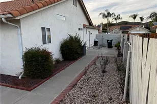 27519 Terrytown Rd, Menifee, CA 92586 - Photo 10