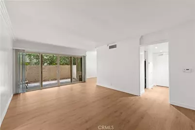 985 E California Boulevard, Pasadena, CA 91106 - Photo 8