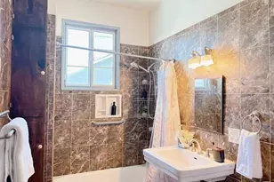1147 S Westlake Ave, Los Angeles, CA 90006 - Photo 48