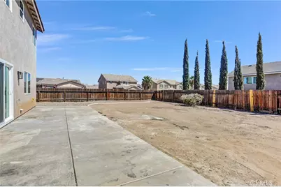 14731 Hondo, Victorville, CA 92394 - Photo 24