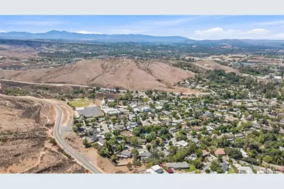160 Masters, Riverside, CA 92507 - Photo 8