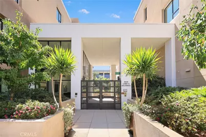 328 W Green St. #201, Pasadena, CA 91105 - Photo 2