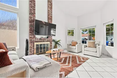 11319 Rancherias Drive, Fontana, CA 92337 - Photo 4