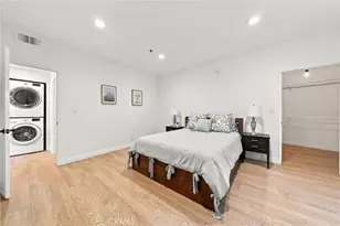 2222 N Beachwood Dr, Los Angeles, CA 90068 - Photo 20