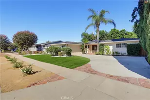19832 Acre St, Northridge, CA 91324 - Photo 2