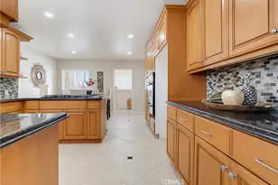 19832 Acre St, Northridge, CA 91324 - Photo 16
