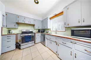 449 S Barranca, Covina, CA 91723 - Photo 10