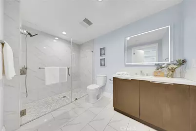 2939 Leeward #403, Los Angeles, CA 90005 - Photo 12