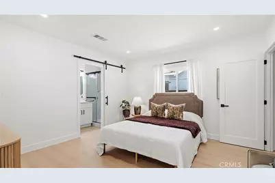 1746 W 38th Place, Los Angeles, CA 90062 - Photo 14