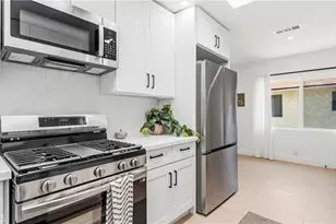 1746 W 38th Pl, Los Angeles, CA 90062 - Photo 20