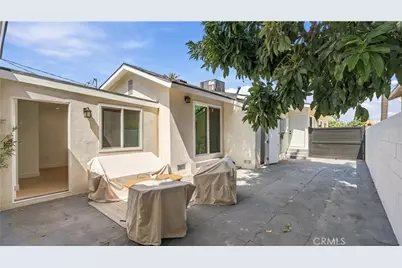 1746 W 38th Place, Los Angeles, CA 90062 - Photo 30