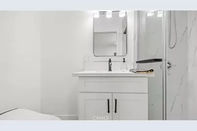 1746 W 38th Place, Los Angeles, CA 90062 - Photo 16