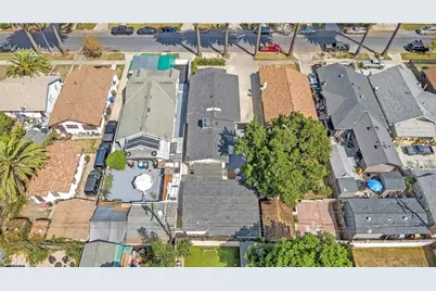 1746 W 38th Place, Los Angeles, CA 90062 - Photo 34