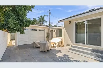 1746 W 38th Place, Los Angeles, CA 90062 - Photo 28
