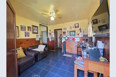 1914 Firestone, Los Angeles, CA 90001 - Photo 6
