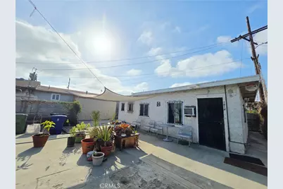1914 Firestone, Los Angeles, CA 90001 - Photo 4