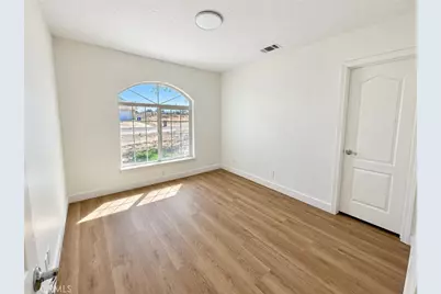 10968 Nambe, Apple Valley, CA 92308 - Photo 12