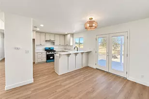 10968 Nambe, Apple Valley, CA 92308 - Photo 6