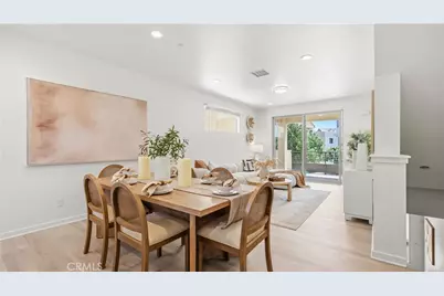 111 Episode, Irvine, CA 92618 - Photo 22