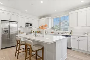 111 Episode, Irvine, CA 92618 - Photo 28