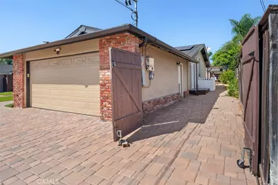 6034 Lancaster Drive, San Diego, CA 92120 - Photo 4