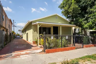 6609 S Figueroa, Los Angeles, CA 90003 - Photo 2