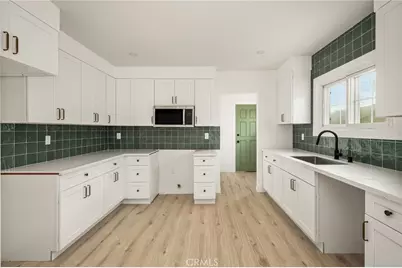 1125 W 99th, Los Angeles, CA 90044 - Photo 8