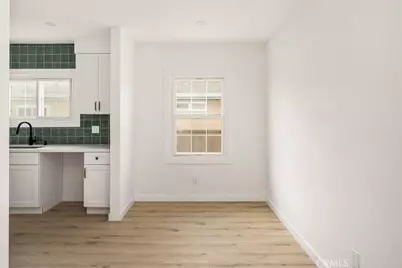 1125 W 99th, Los Angeles, CA 90044 - Photo 6