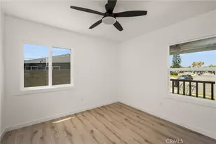 2430 W Bennett, Compton, CA 90220 - Photo 18