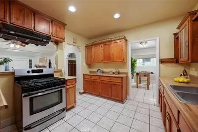 129 La Paloma Avenue, Alhambra, CA 91801 - Photo 16