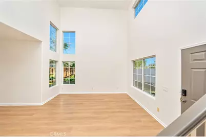15171 Biarritz Street, Lake Elsinore, CA 92530 - Photo 6