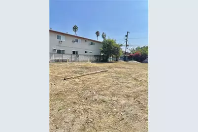 1160 Exposition, Los Angeles, CA 90007 - Photo 2