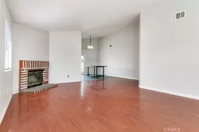 8344 Bermuda Court, Fontana, CA 92335 - Photo 6