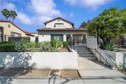 262 N Wilson Avenue #104, Pasadena, CA 91106 - Photo 2