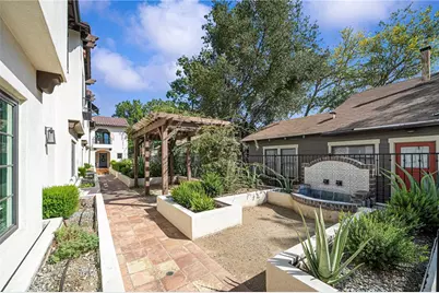 262 N Wilson Avenue #104, Pasadena, CA 91106 - Photo 6