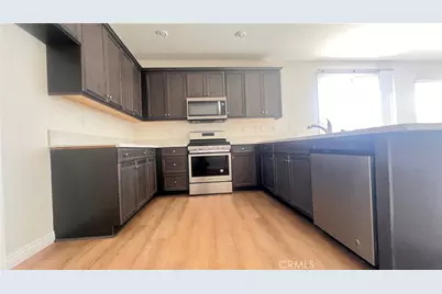 2070 E Bulletin Privado, Ontario, CA 91764 - Photo 4