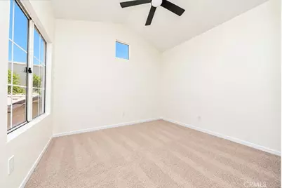 25099 Calle Entradero, Murrieta, CA 92563 - Photo 24