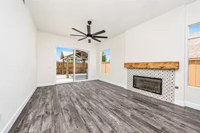 25099 Calle Entradero, Murrieta, CA 92563 - Photo 14
