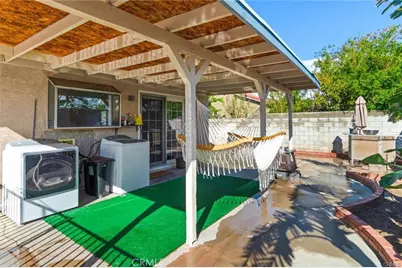 1057 W Carter, Rialto, CA 92376 - Photo 14