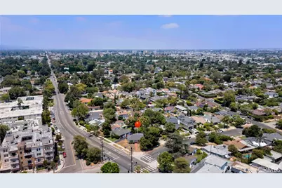 10207 Camarillo Street, Toluca Lake, CA 91602 - Photo 32