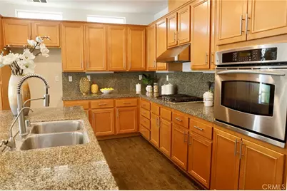 7432 Cobble Creek Drive, Jurupa, CA 92880 - Photo 10